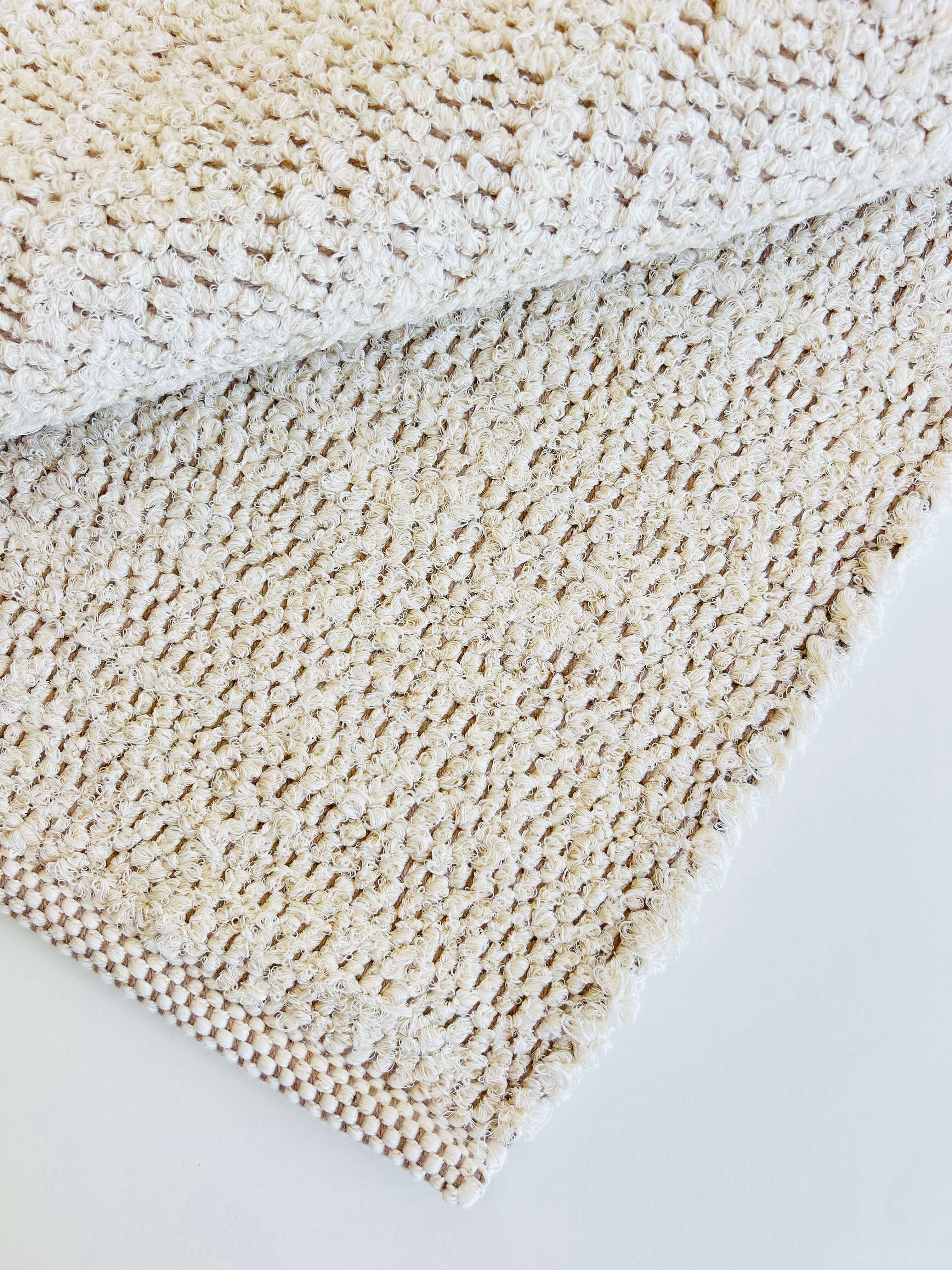 Tapis “ÉPAIS”