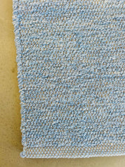 Tapis - bleu ciel sans franges