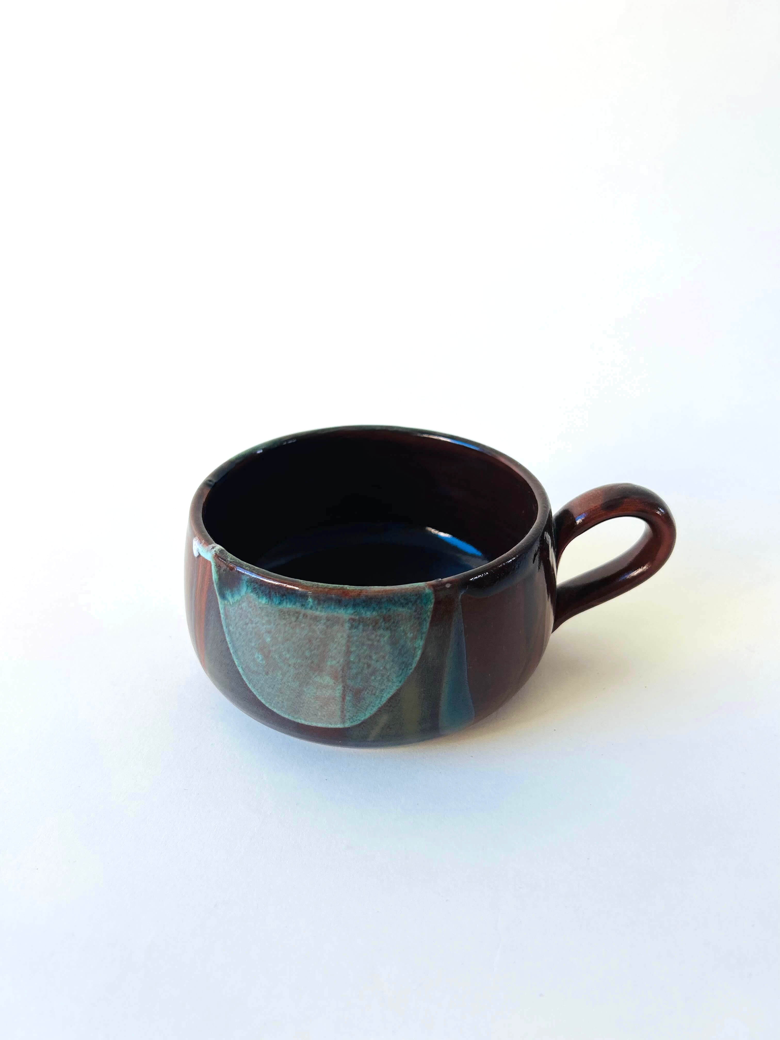 Grande tasse plate