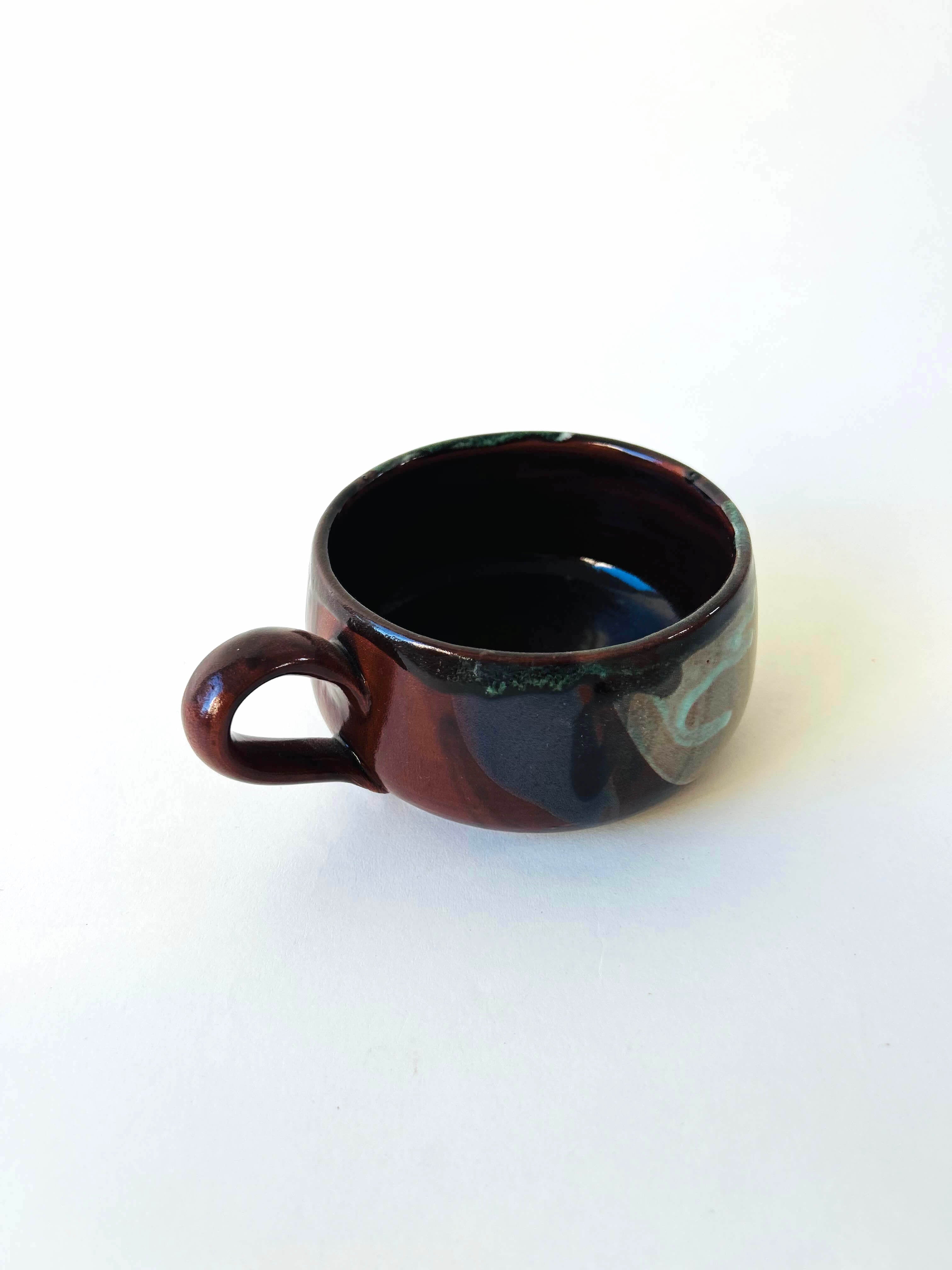 Grande tasse plate