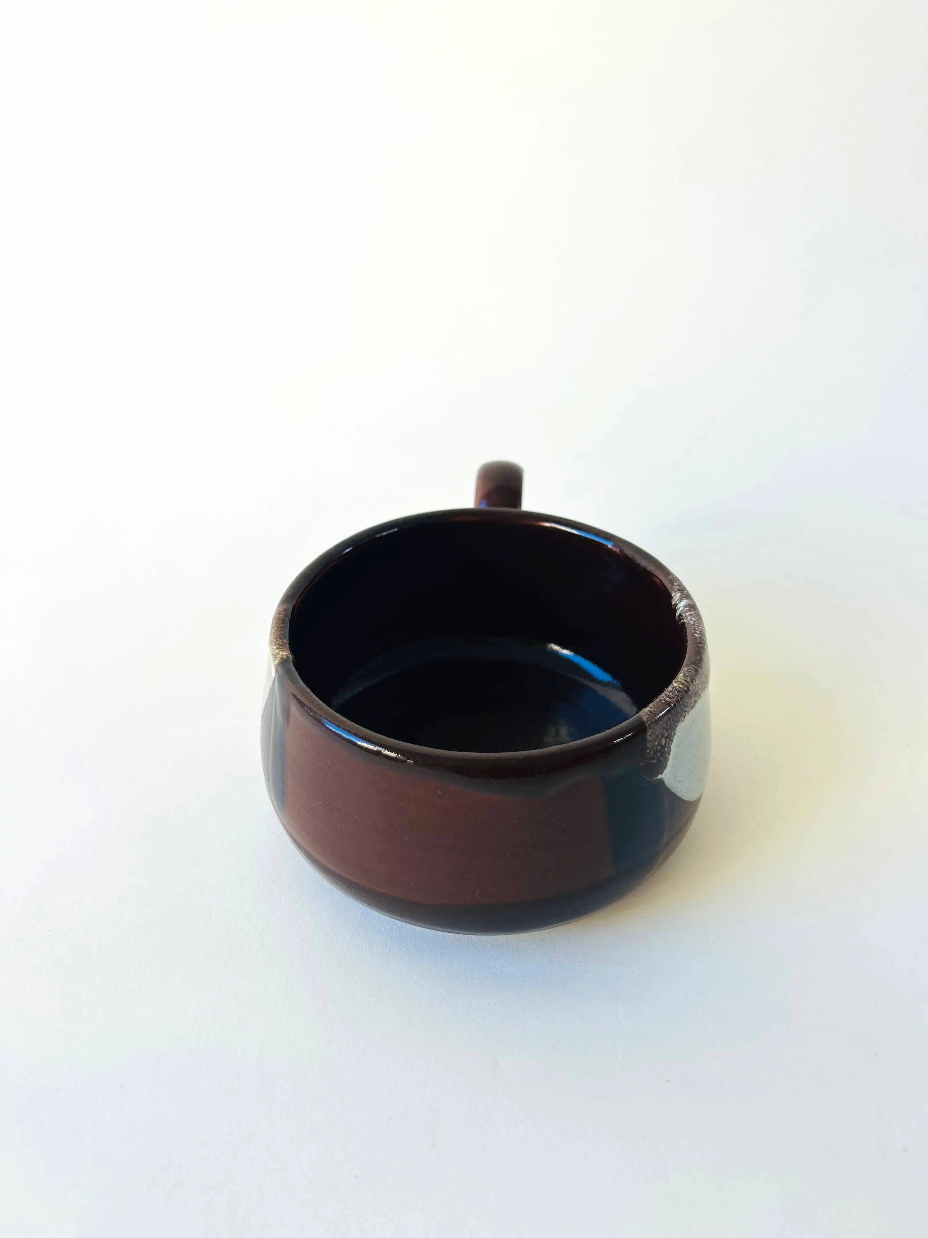 Grande tasse plate