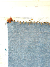 Tapis couleur bleu ciel