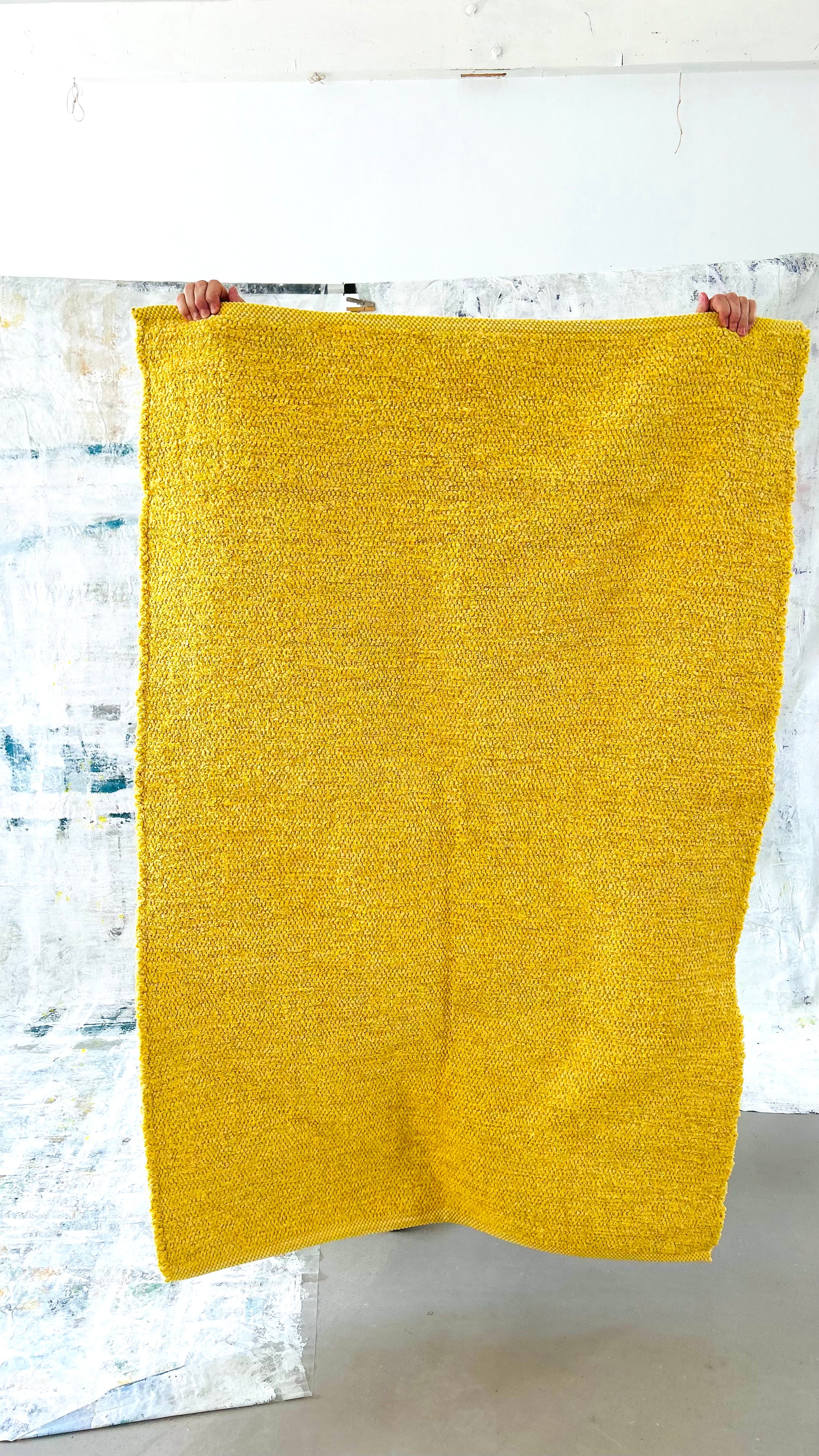 Tapis couleur jaune soleil