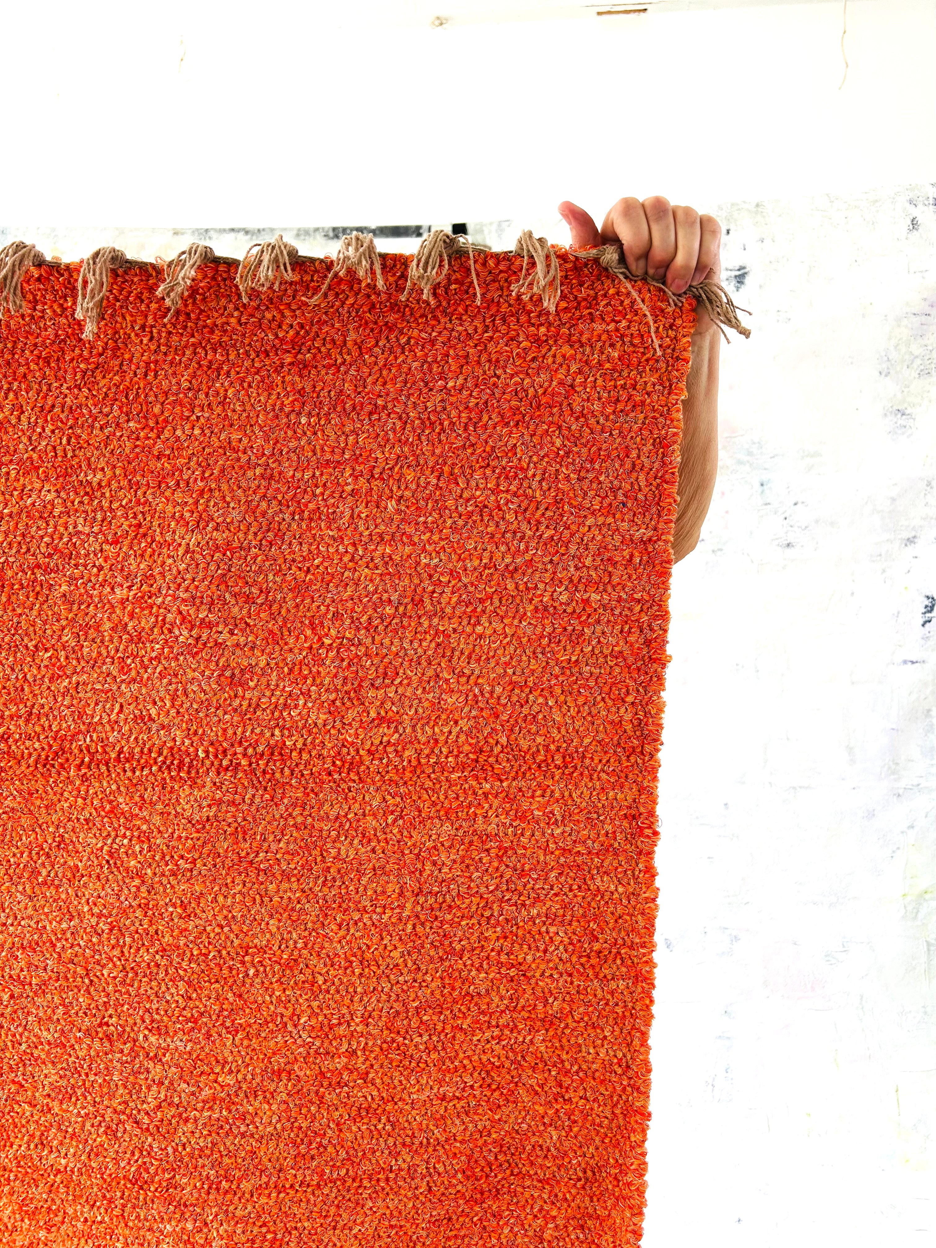 Tapis couleur corail