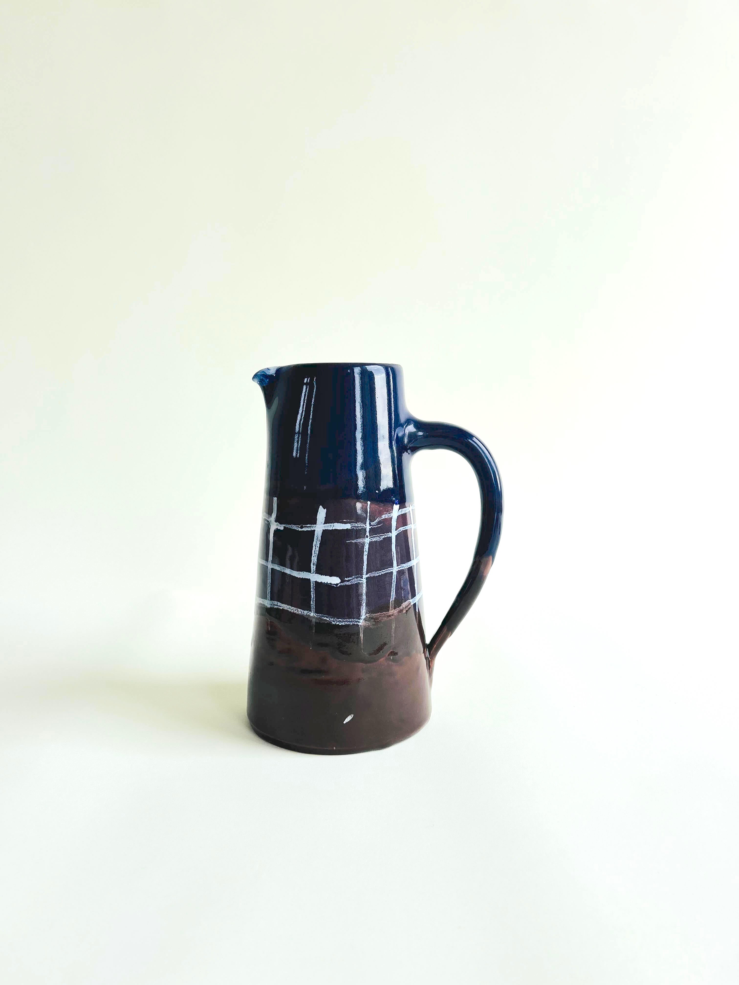 Pichet Droit L - bleu, blanc et bronze