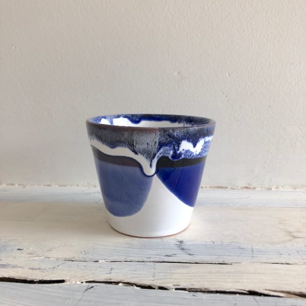 mini mug bleu et blanc